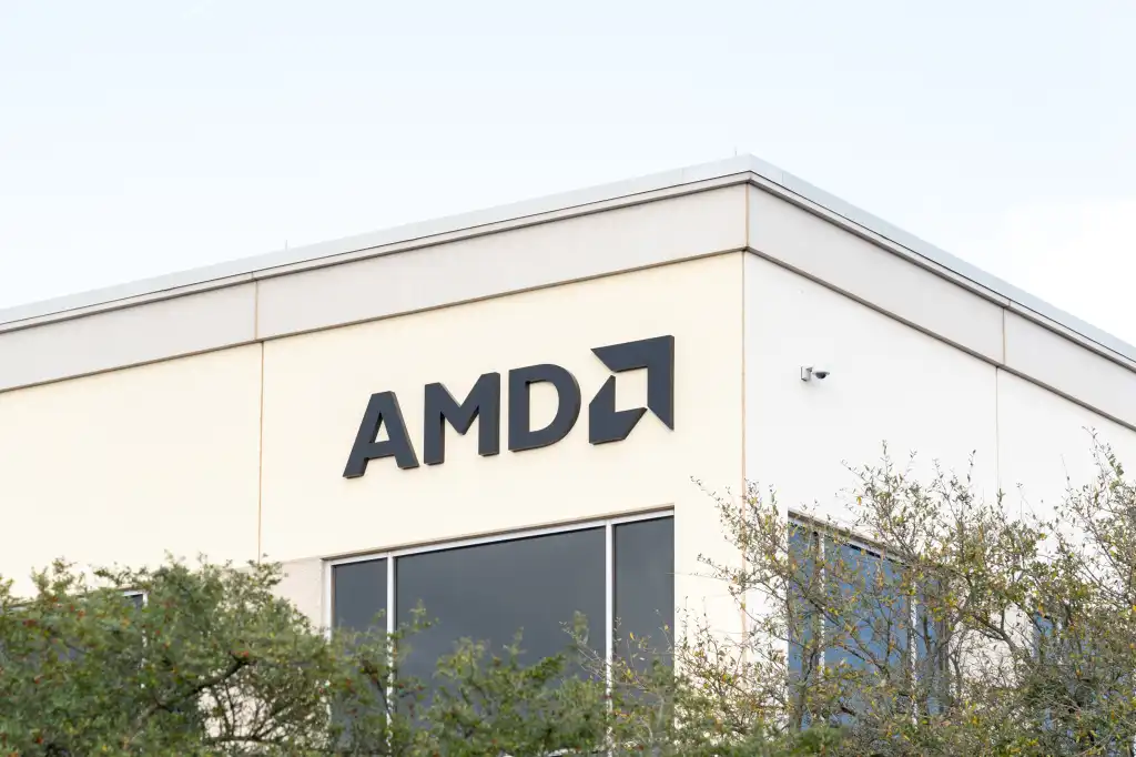 AMD เดินหมากใหม่ด้วยการซื้อ Taalas ผลักดันชิป AI inference แบบฝังโมเดล