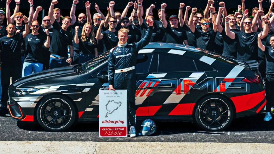 รถไฟฟ้าสปอร์ตพรีเมียมใหม่ Mercedes-AMG CLA 45 EV vs GT 53 4-Door Coupé