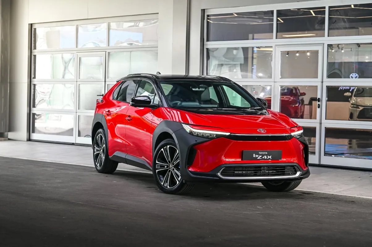 Toyota bZ4X รถ EV ญี่ปุ่นราคา 1.836 ล้าน ท้าชนกระแสแบรนด์จีน