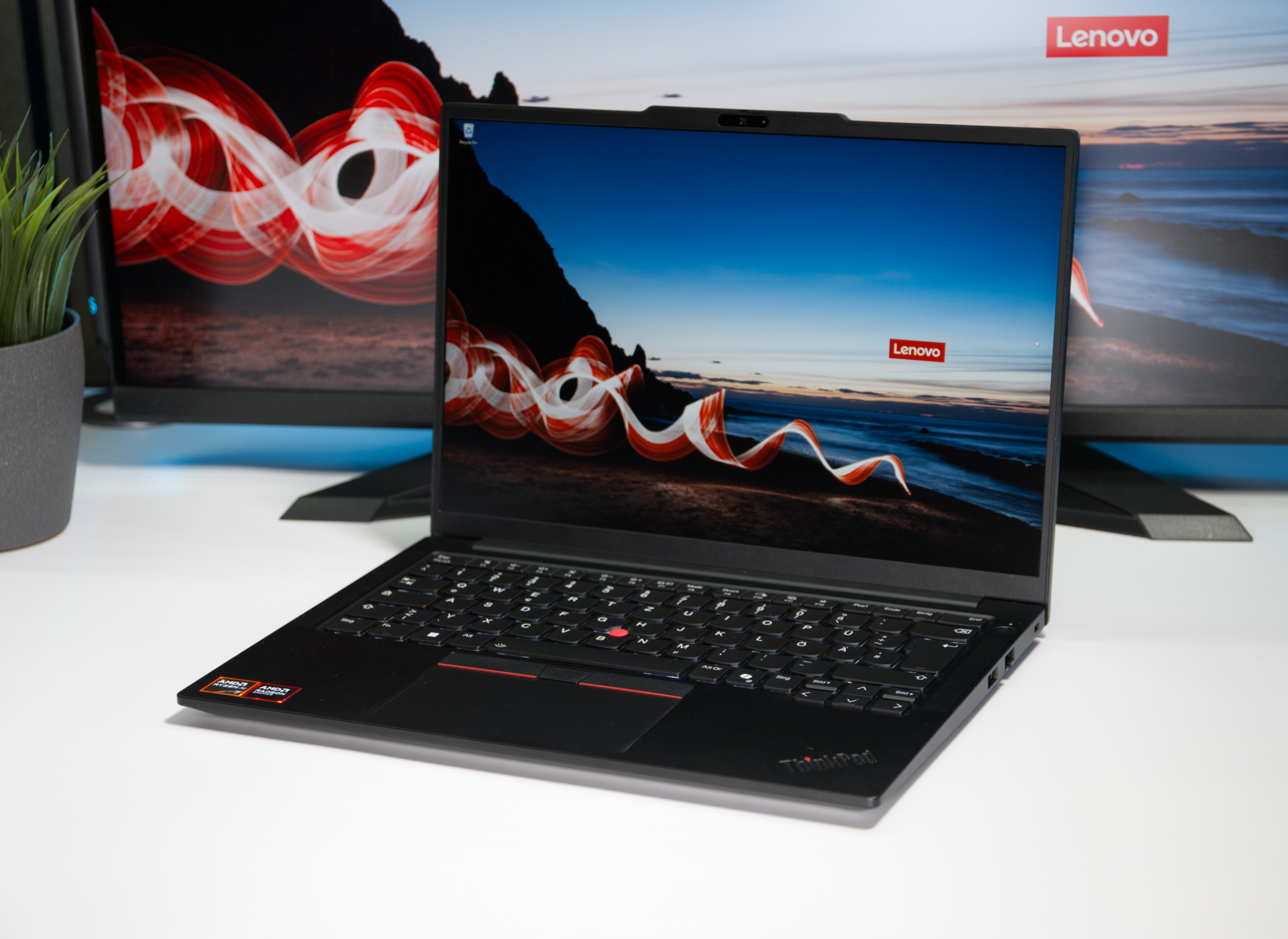 รีวิว Lenovo ThinkPad E14 G8: แล็ปท็อป business ที่เน้นแบตและความนิ่ง