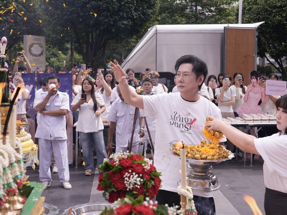 ซีรีส์ BL เปิดตัวผ่านงานพรีเมียร์ ยุคแฟนมีตและดูตอนแรกบนจอใหญ่
