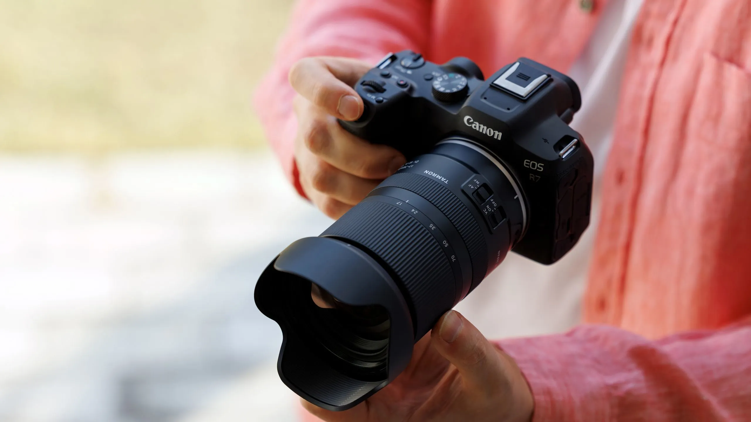 ดีล Sony ซื้อ Tamron จะเปลี่ยนเกมเลนส์ Third‑Party อย่างไร
