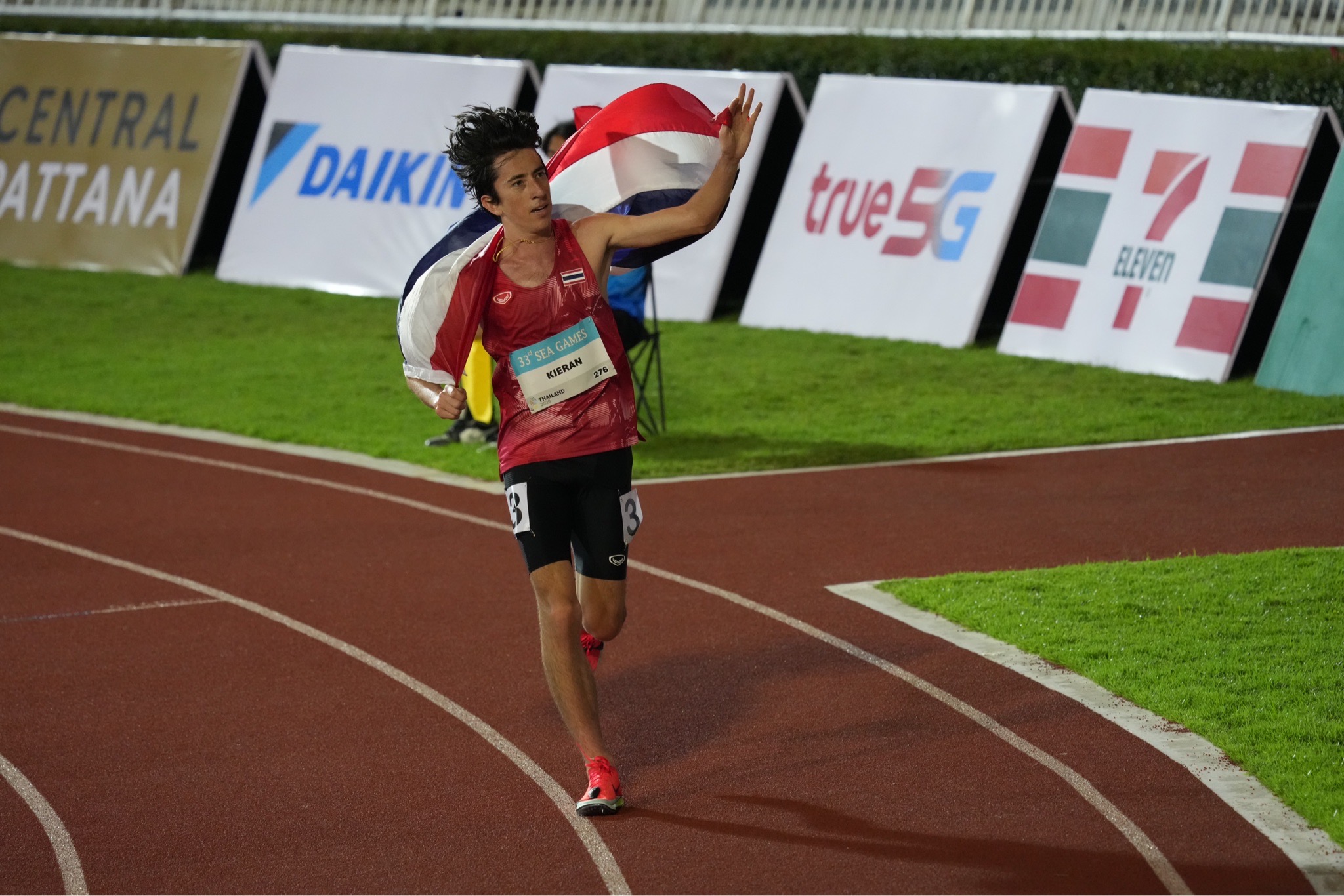 นักวิ่งไทยทุบสถิติ 10 กม. ด้วยเพซ 2:49 ต่อกิโลเมตร