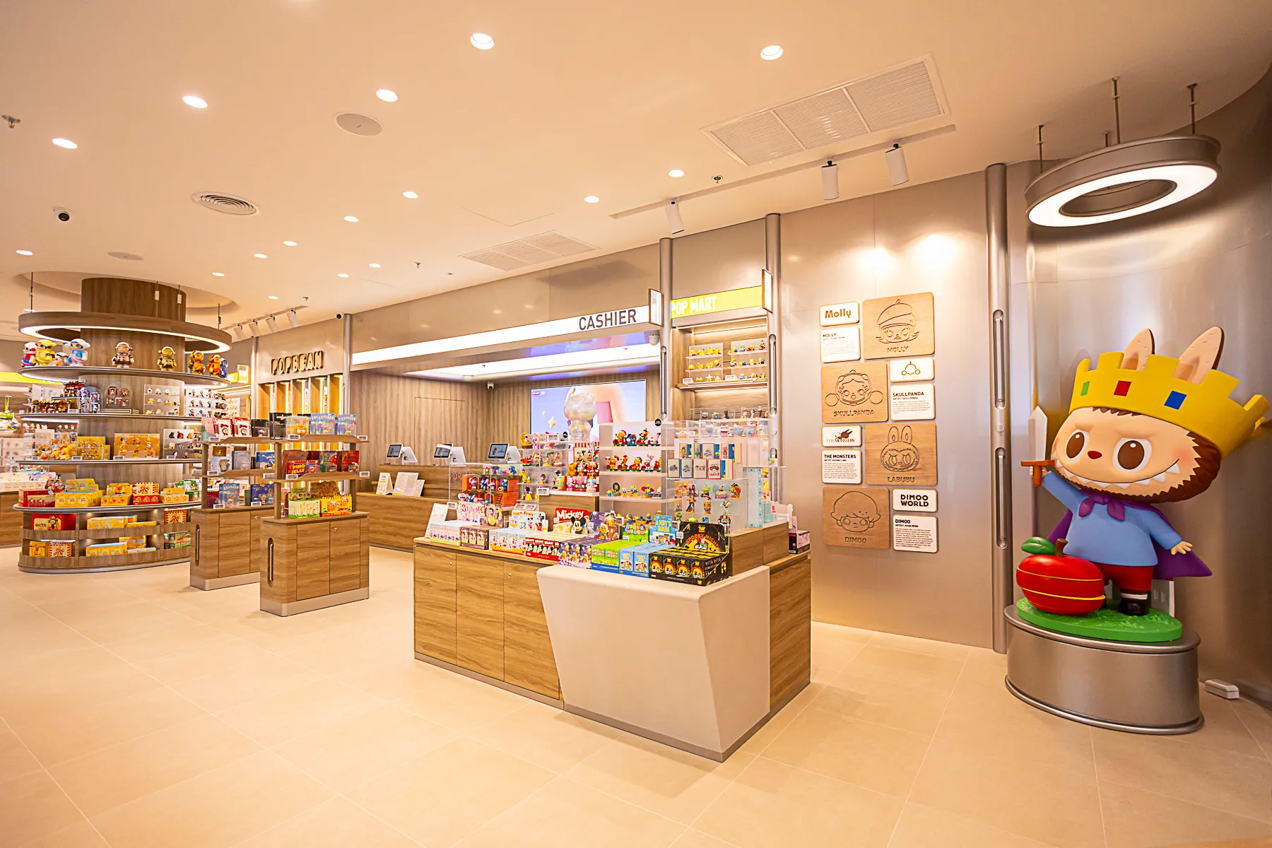 แฟล็กชิปสโตร์แฟชั่นใหม่ กำลังเขียนกติกาค้าปลีกยุคพรีเมียม