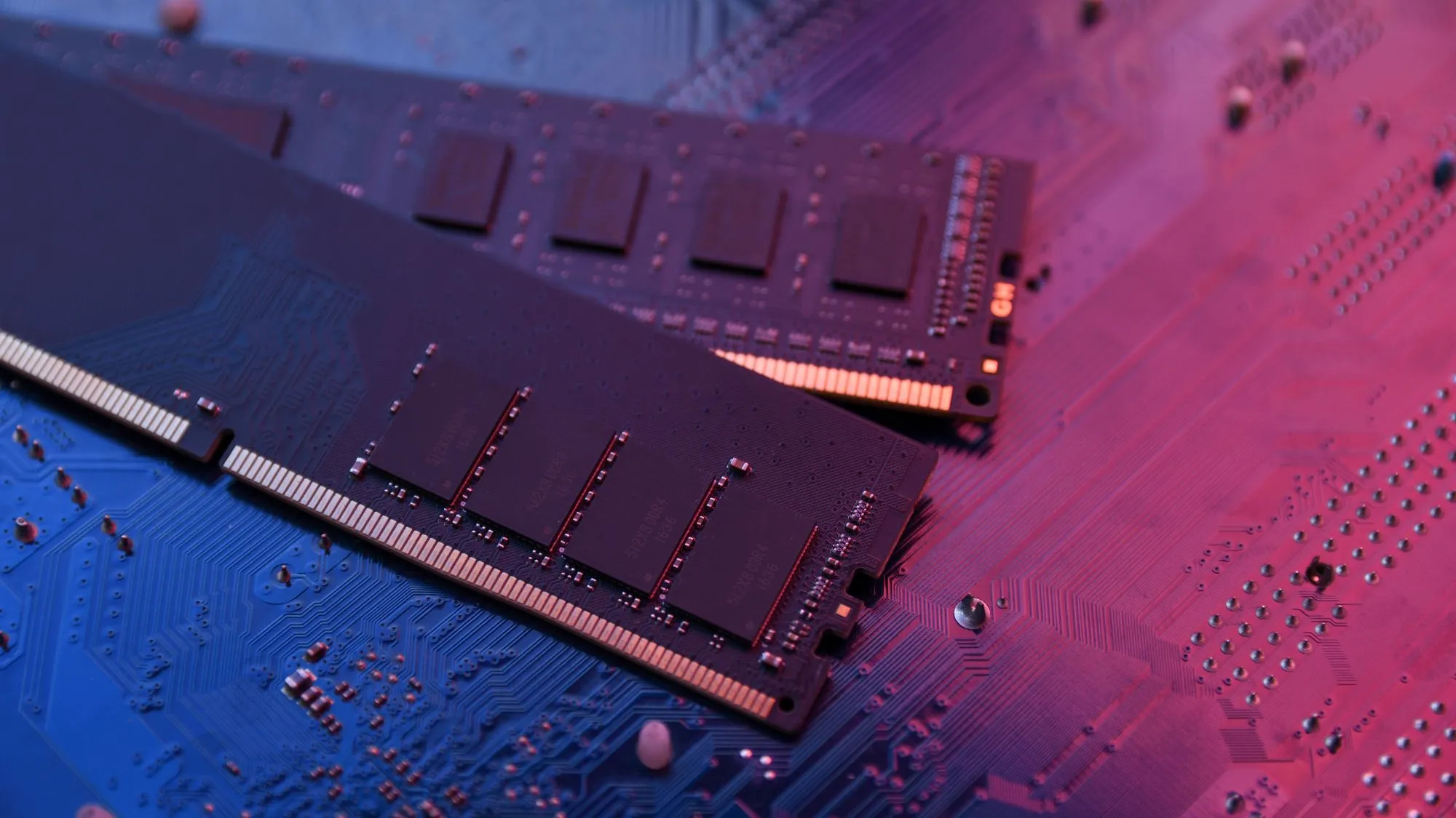 กลยุทธ์ซื้อ DDR5 RAM เมื่อราคาแตะจุดสูงสุด