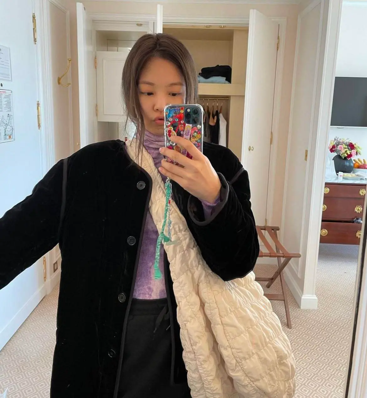 กระเป๋าดีไซเนอร์แบรนด์ เมื่อเซเลบเปลี่ยนให้กลายเป็น It-bag ภายในไม่กี่วัน