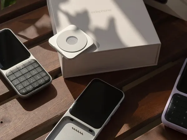 รีวิว Sidephone SP-01 สมาร์ตโฟนโมดูลาร์ทางเลือกคนอยากหนีจอ