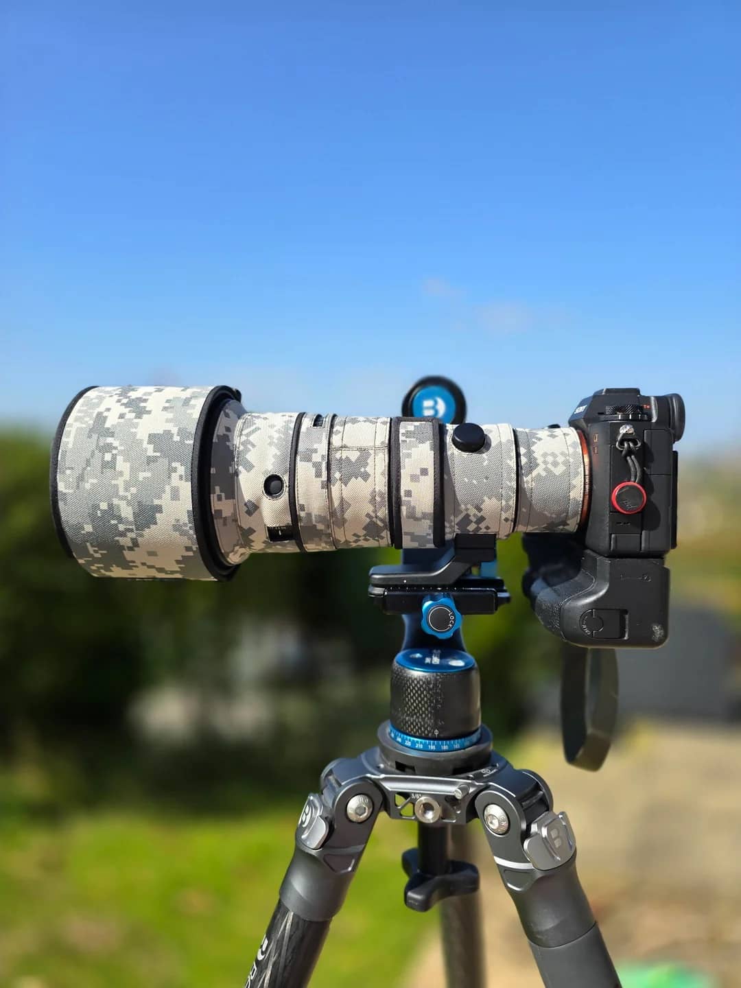 ขาตั้งคาร์บอนไฟเบอร์พกพาเทียบ SmallRig CT-22 กับคู่แข่งระดับพรีเมียม