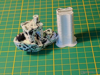 เลือกเครื่องพิมพ์ 3D หลายสี: Creator 5 Pro ปะทะ Anycubic Kobra