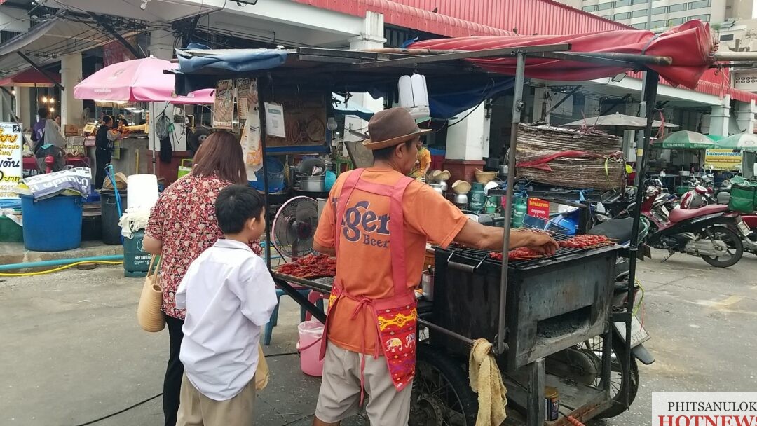 ตำนานอาหารริมถนนที่ยืนหยัดผ่านหลายทศวรรษ