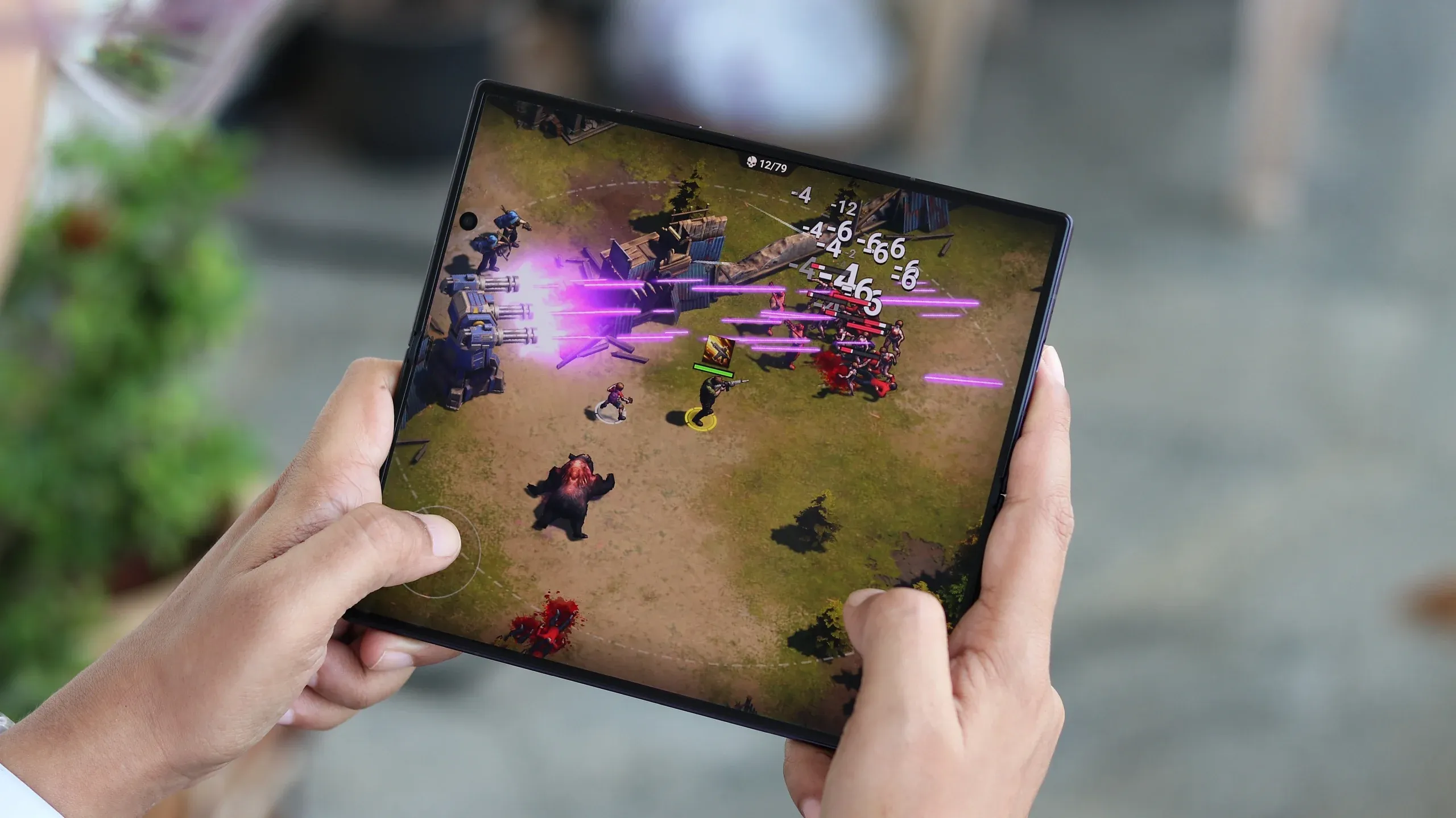 ทำไมคนรุ่นใหม่และผู้หญิงคือพลังหลักดันยอดพรีออร์เดอร์ Galaxy Z Fold 8