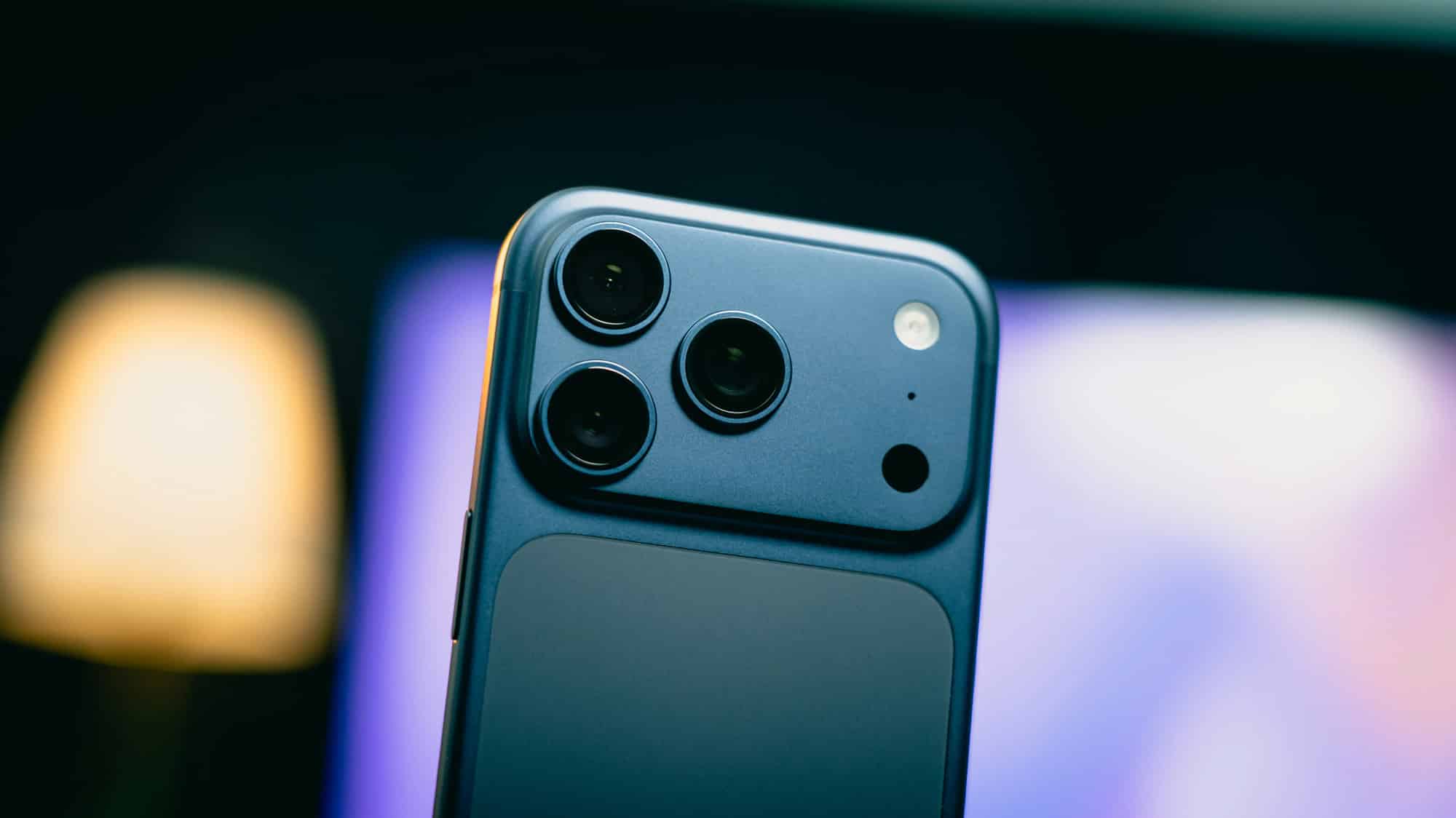 Apple Reference Image เปลี่ยนกติกาใหม่ของความเป็นจริงในรูปภาพ iPhone