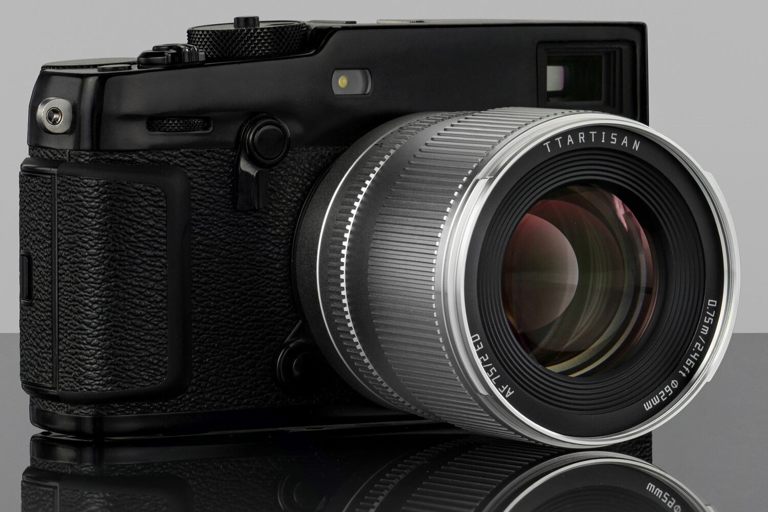 TTArtisan AF 75mm f/2 เลนส์โปรแตรตเรทออโต้โฟกัสทางเลือกใหม่สำหรับ Fujifilm X-mount