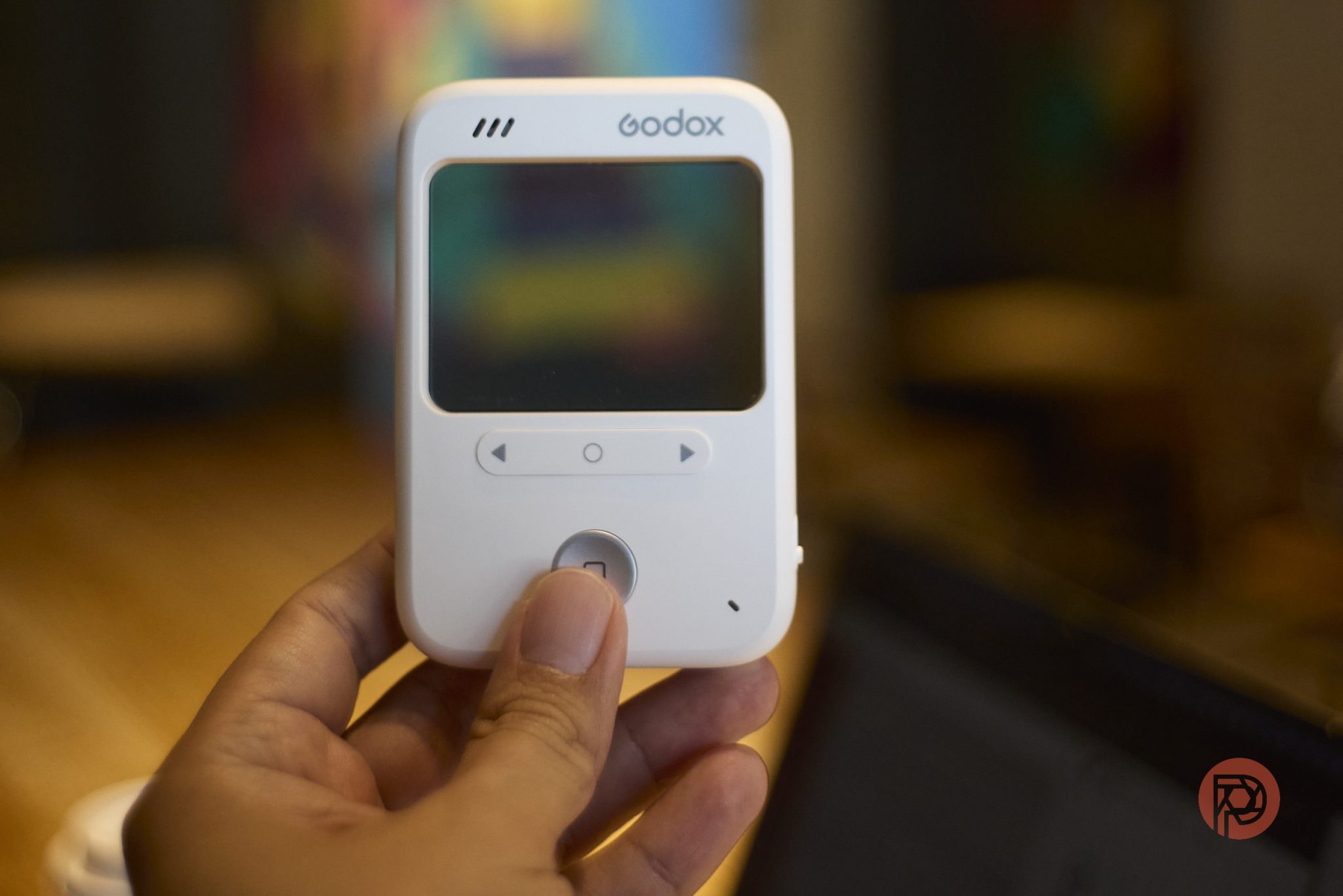 กล้องคอมแพ็กต์รีโทรฟิวเจอร์ Godox C100 ดูดีแต่ใช้ยากแค่ไหน
