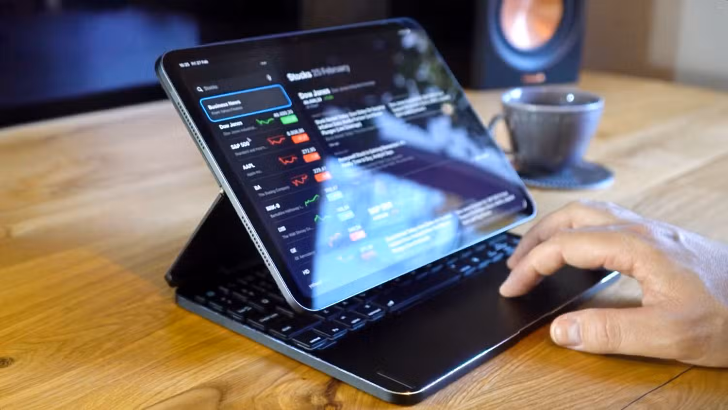 iPad vs Android Tablet สำหรับมหาวิทยาลัย เลือกแบบไหนให้คุ้มกับสาขาและงบ