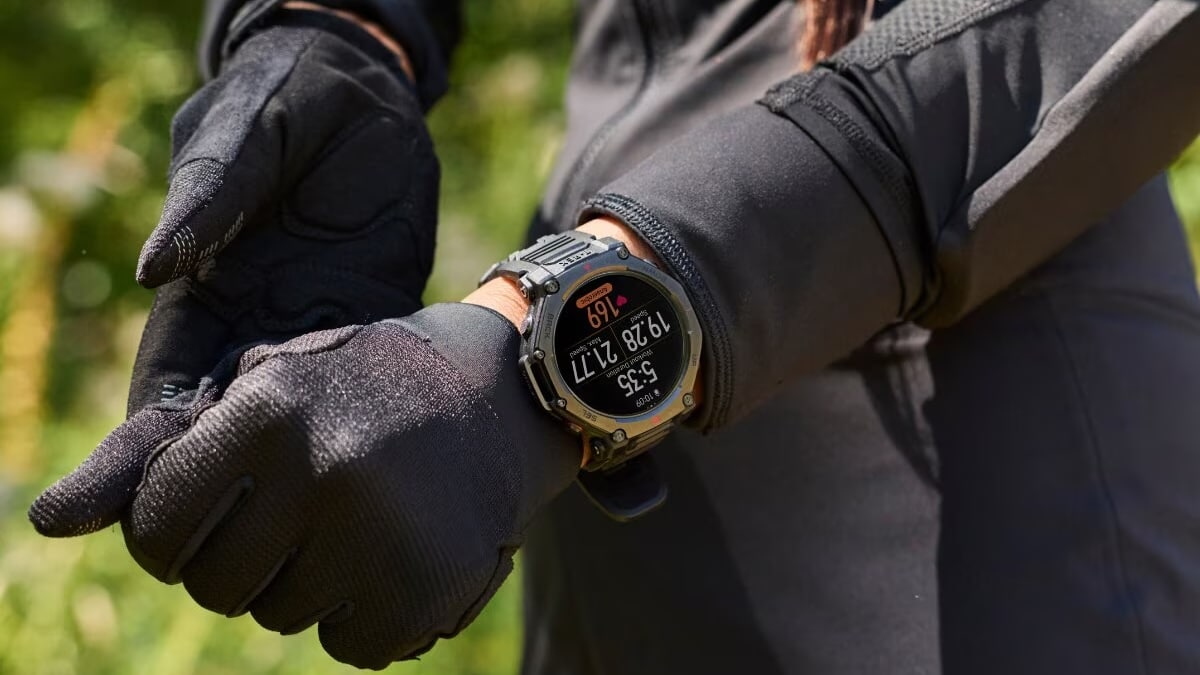 สมาร์ทวอตช์พลังงานแสงอาทิตย์: Amazfit และ Garmin จุดเปลี่ยนแบตฯ ล้นสัปดาห์