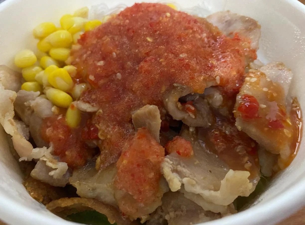 หมูปิ้งพิชิตตลาดเอเชีย: จากครัวบ้านสู่ธุรกิจท่องเที่ยวอาหาร