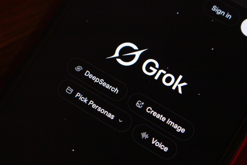 จากแชตบอตสู่ทีมเพื่อนร่วมงานดิจิทัล: Grok Bot เปลี่ยนวิธีที่องค์กรใช้ AI