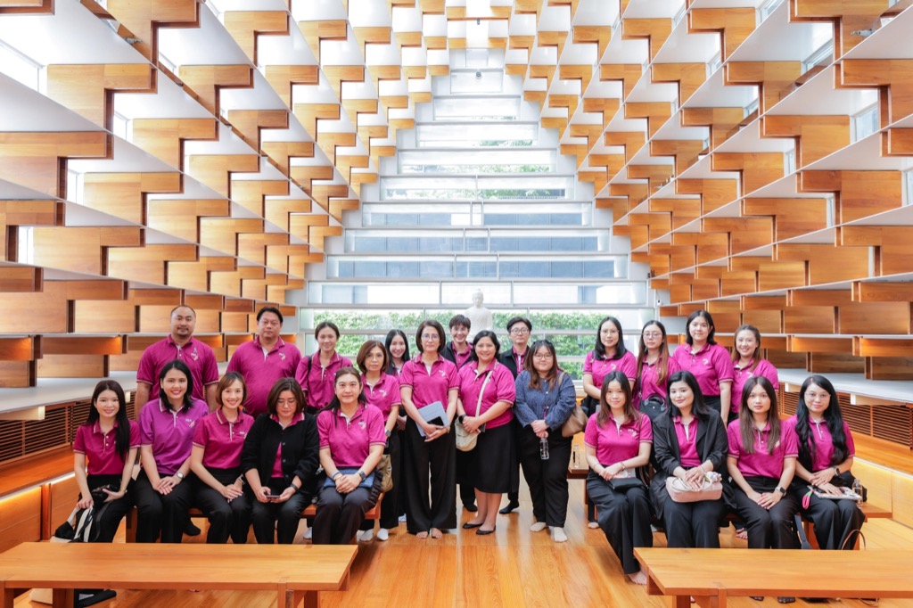 โครงสร้างพื้นฐานเรียน AI จากเทค: เมื่อ PEA เข้าบ้านทรู