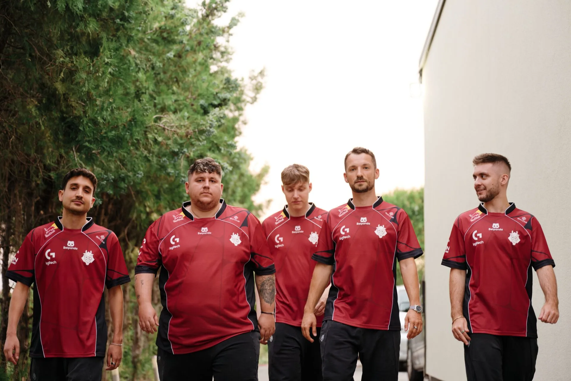 ศึกกลุ่มเดือด Esports World Cup: ใครจะรอดจากด่านกำจัด