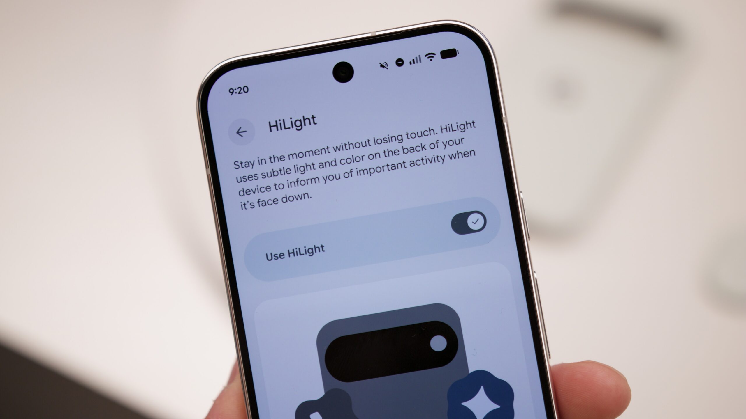 ปรับแต่งไฟแจ้งเตือน HiLight บน Pixel 11 Pro ให้รู้ว่าใครโทรมา