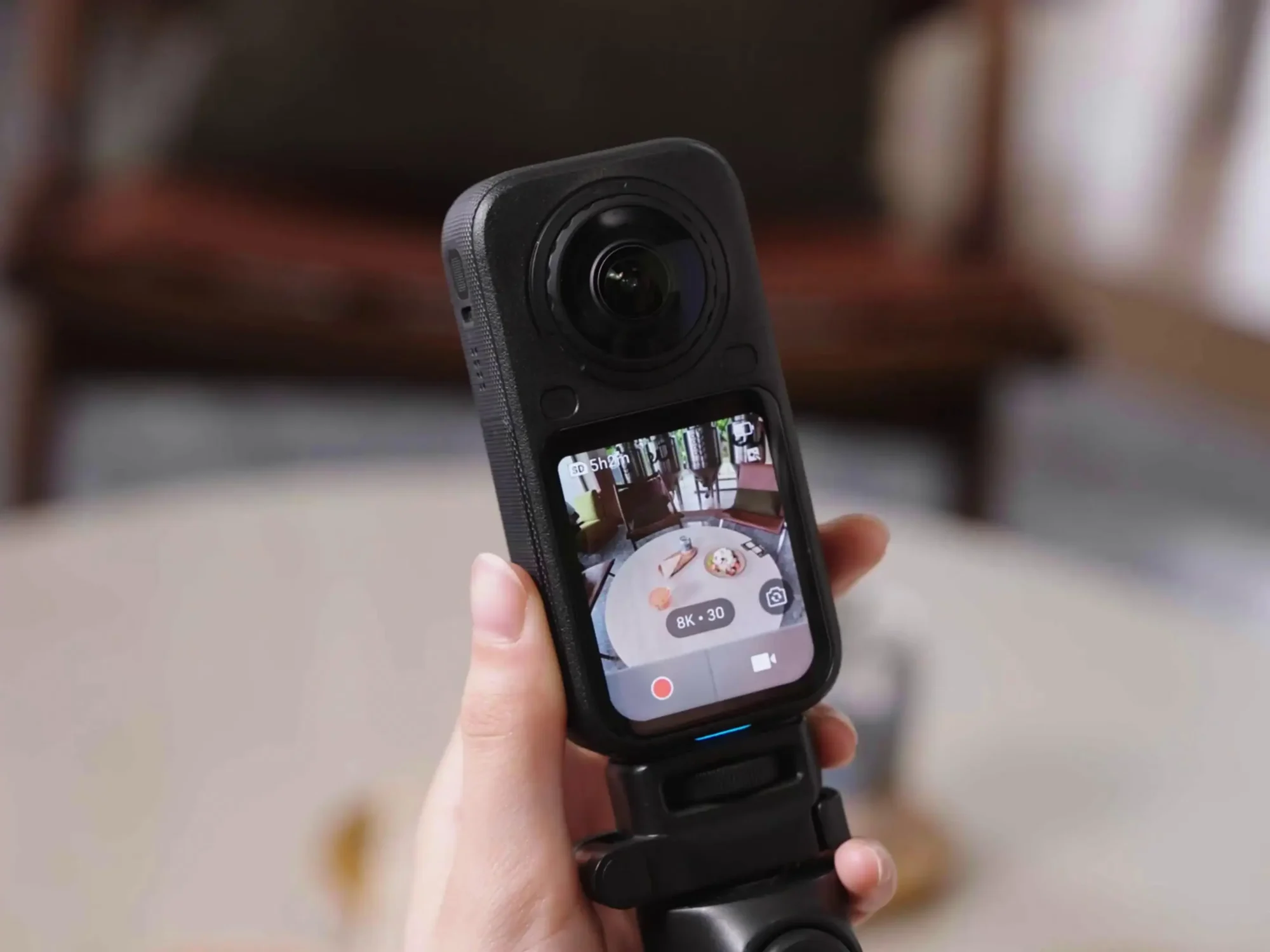 Insta360 X6 กล้อง 360 องศา 8K ที่เป็นได้ทั้ง action cam และกิมบอล