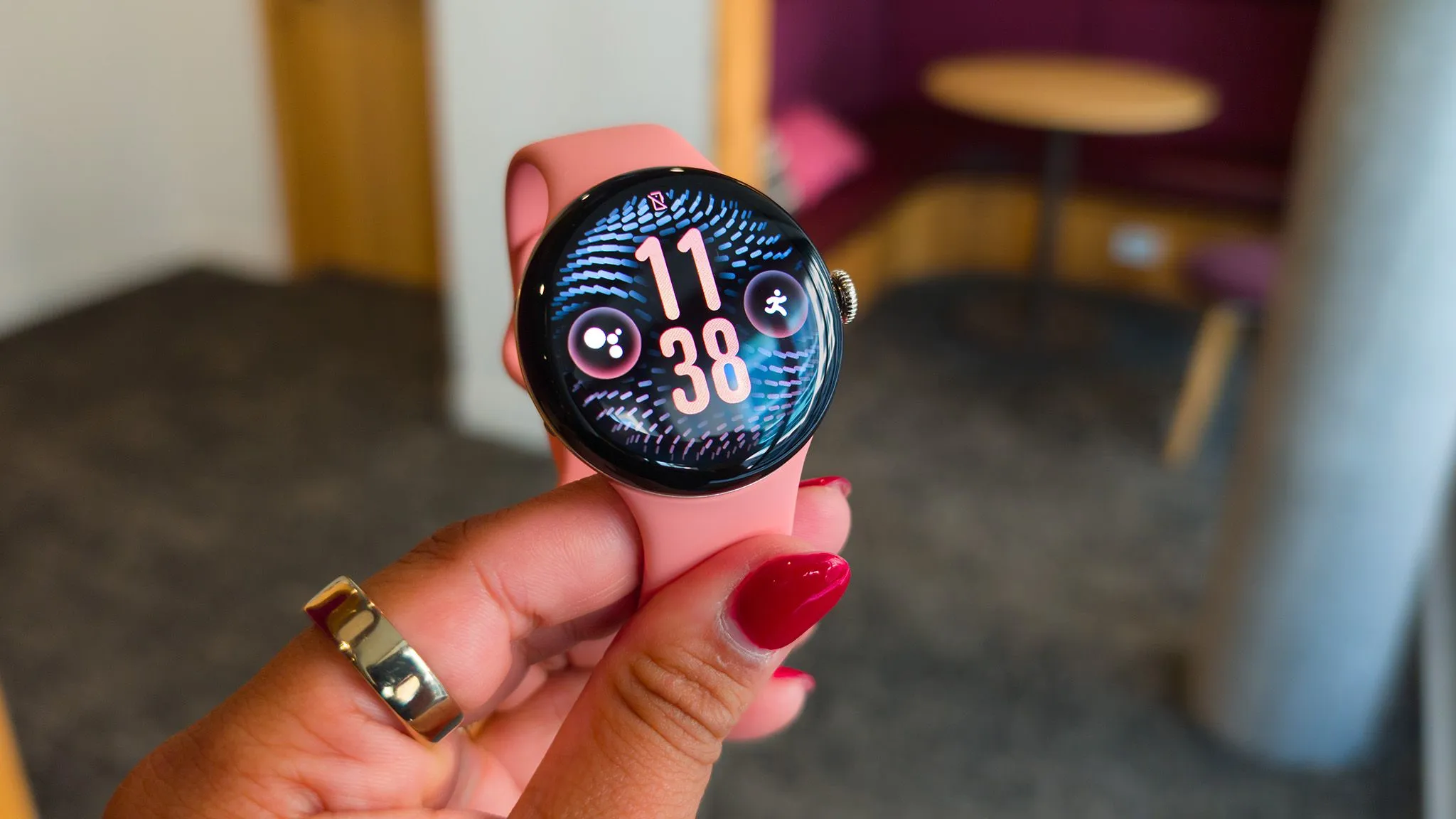 Pixel Watch 5 กับรอยขีดข่วนที่ไม่จบสิ้น ทำไม Google ยังไม่แก้ต้นเหตุ