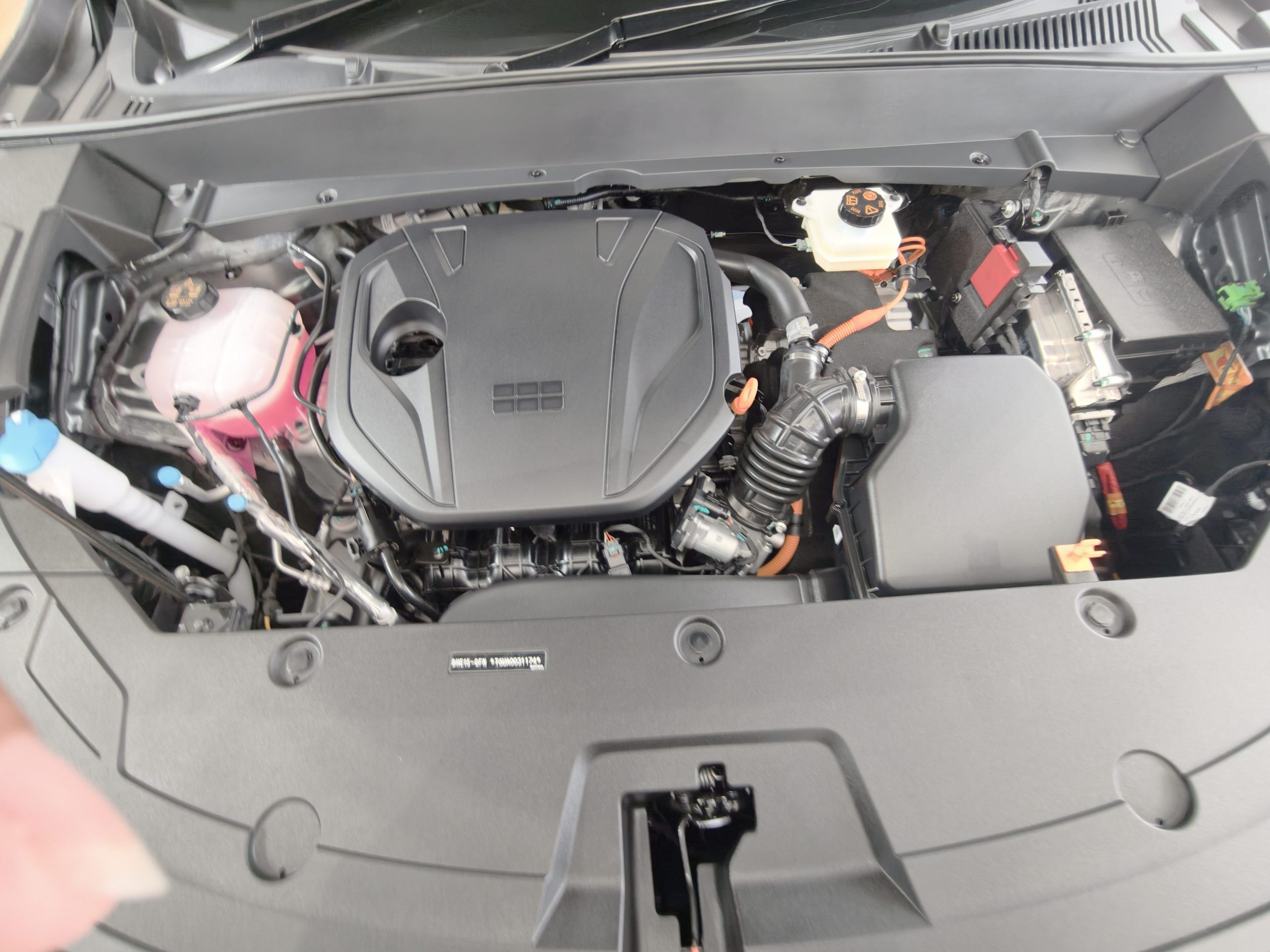 Geely Starray EM-R REEV SUV ไฮบริด ราคา 7 แสนที่เขย่าตลาด EV