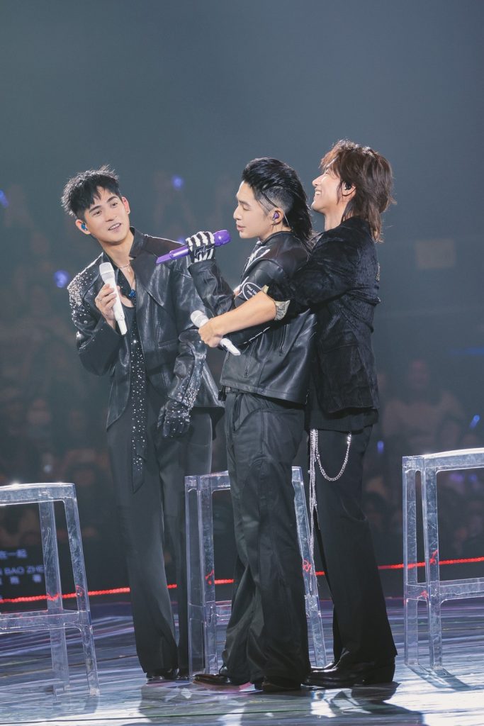 กระแสบอยกรุ๊ปถาโถม ทัวร์คอนเสิร์ตเอเชียยึดกรุงเทพ