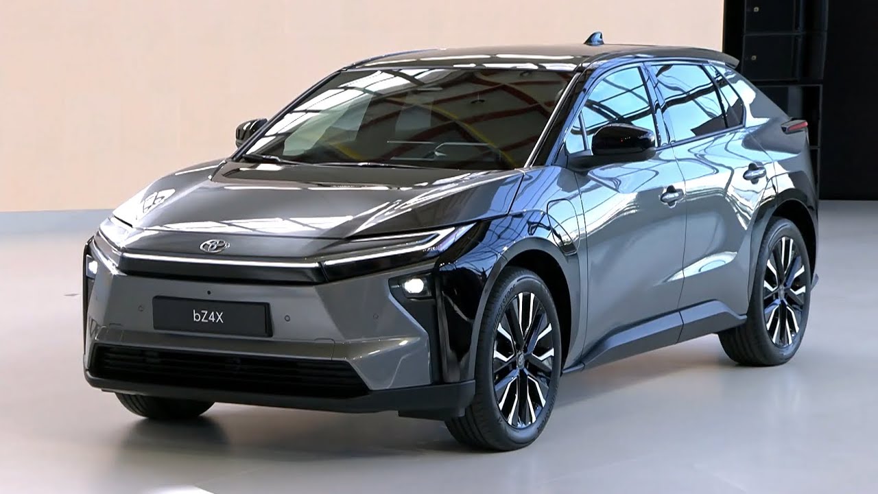 Next-Generation Corolla Cross ตัวถังใหญ่ ไฮบริดใหม่ ดีไซน์ Hammerhead