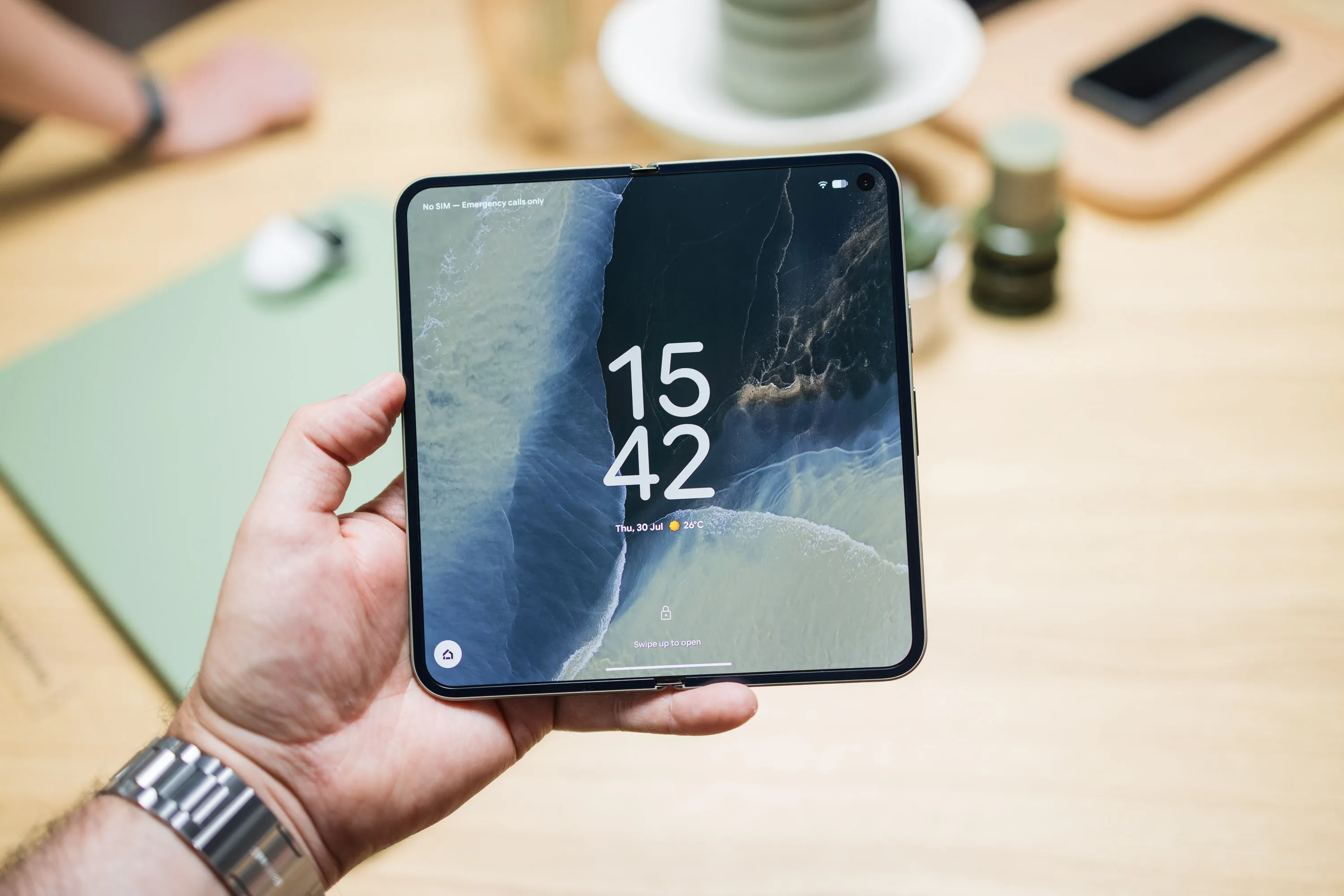 Pixel 11 Pro Fold vs Galaxy Z Fold 8 Ultra สมาร์ทโฟนพับได้ตัวท็อปตัวไหนคุ้มกว่า