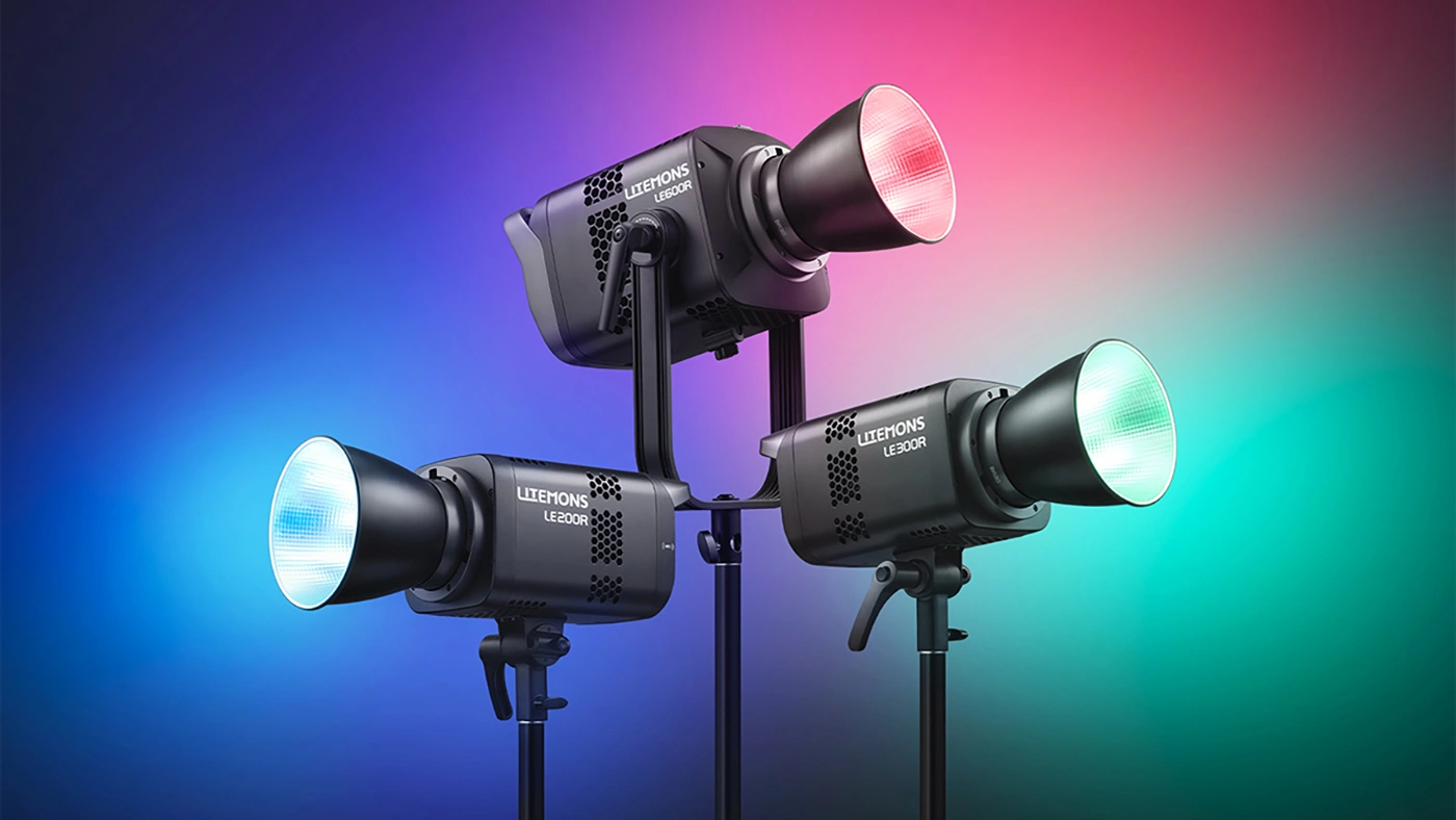 เปรียบเทียบ LED Monolight สตูดิโอกำลังสูง Godox, GVM และ Aputure