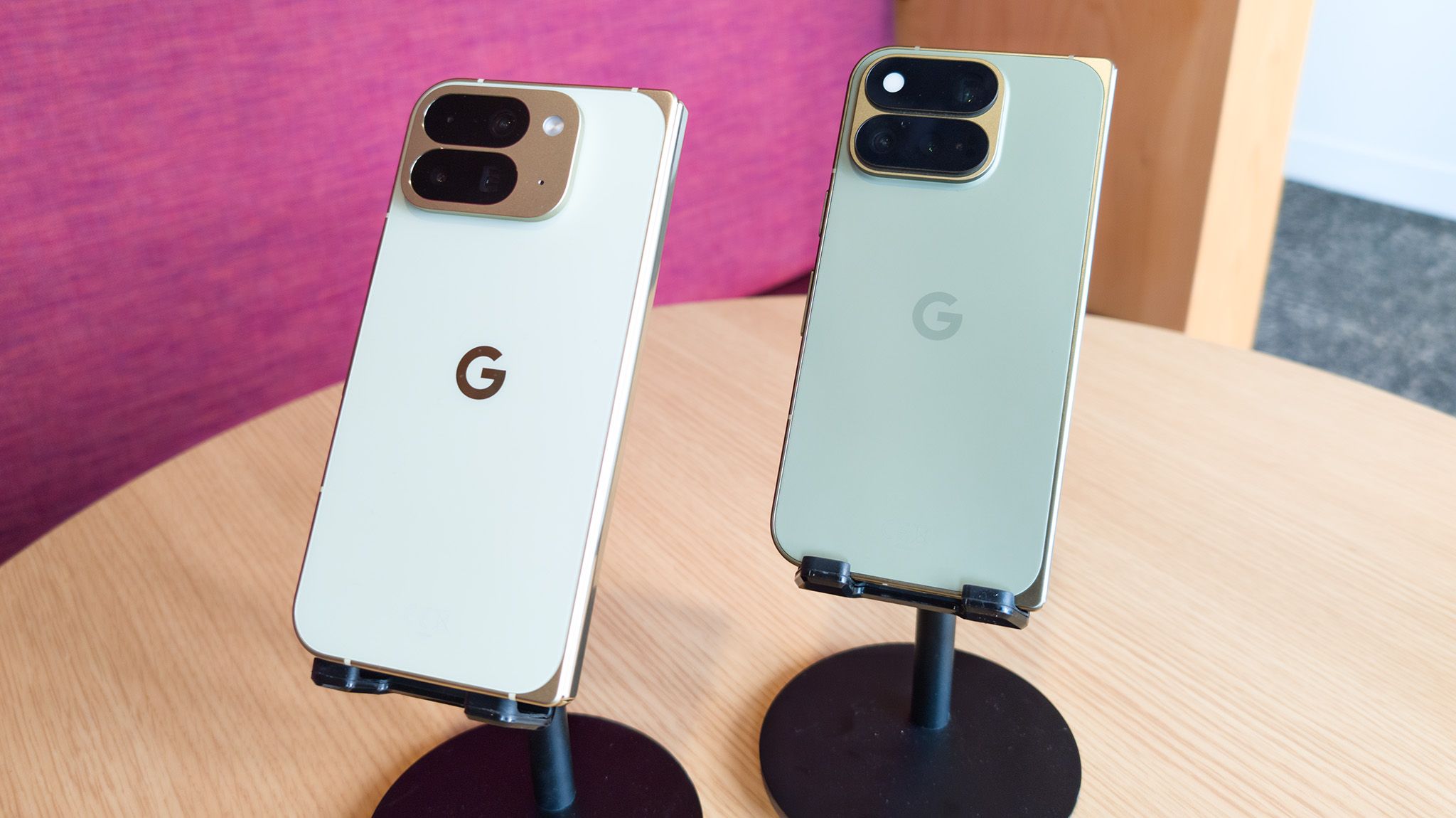เจาะลึกการชาร์จของ Pixel 11 Pro Fold: เร็วขึ้นด้วย Qi2