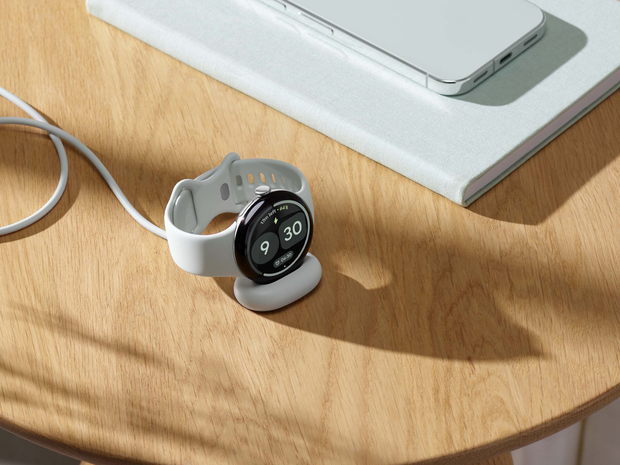 Pixel Watch 5 เทียบ Apple Watch และ Garmin เรื่องสุขภาพลึกระดับเมตาบอลิก
