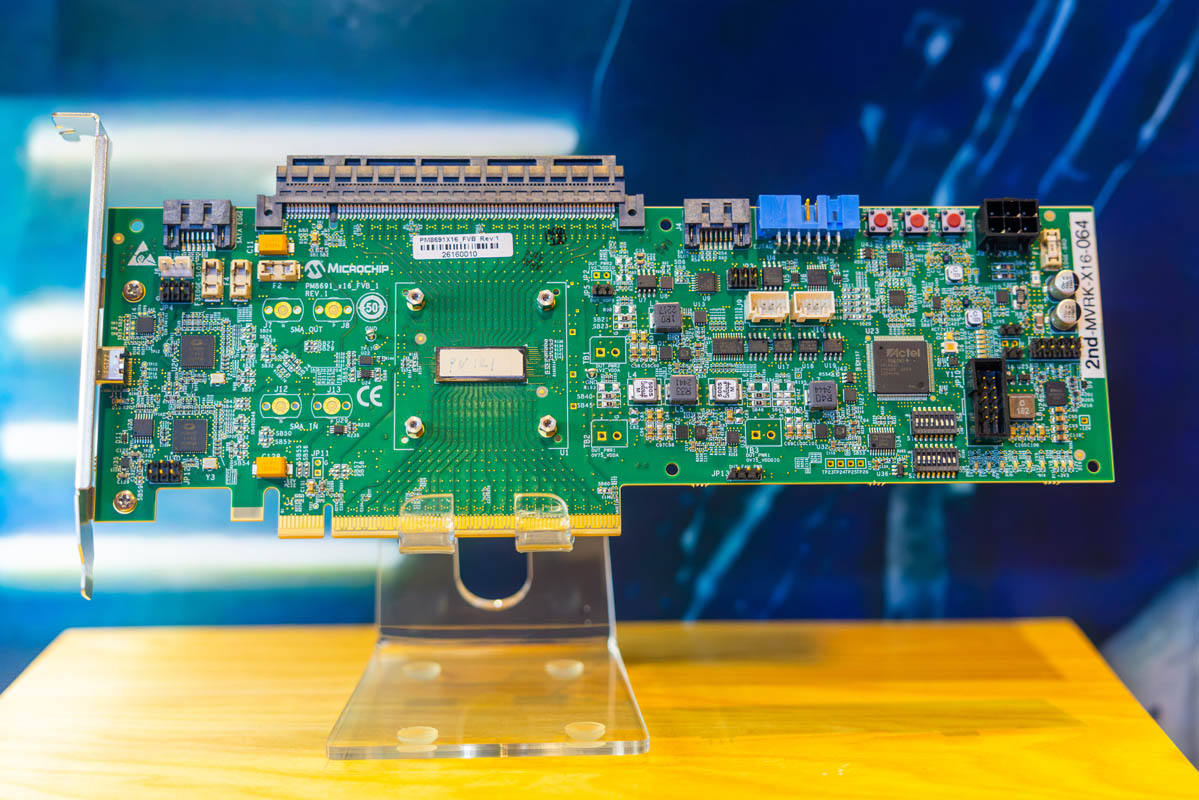 PCIe 6.0 SSD กำลังเปลี่ยนเกม: ความเร็ว 28 TB/s หมายถึงอะไรสำหรับศูนย์ข้อมูล