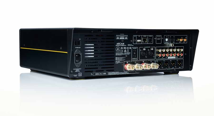 แอมพลิฟายเออร์อินทิเกรตระดับอ้างอิง: Arcam SA45 ปะทะ Raven Audio Osprey