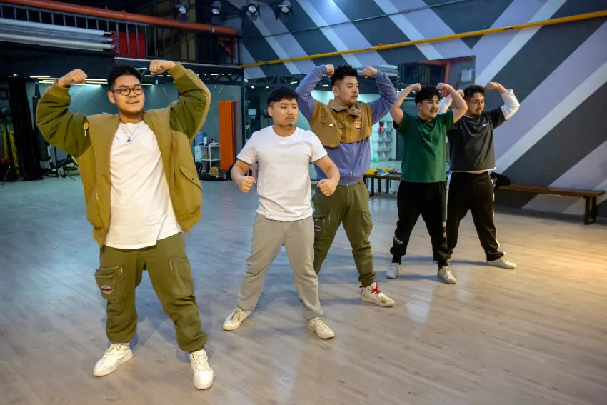 บอยกรุ๊ป เดบิวต์ใหม่ที่กล้าพลิกซาวนด์ กำลังเขียนกติกาใหม่ให้ป๊อปเอเชีย