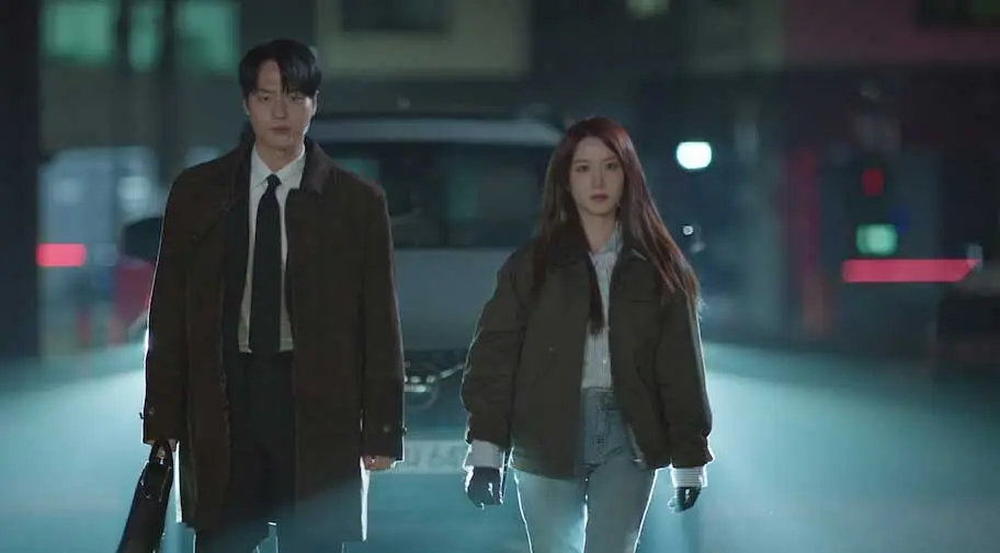 Occult Romance Meets Comedy: รีวิวซีรีส์ Spooky in Love