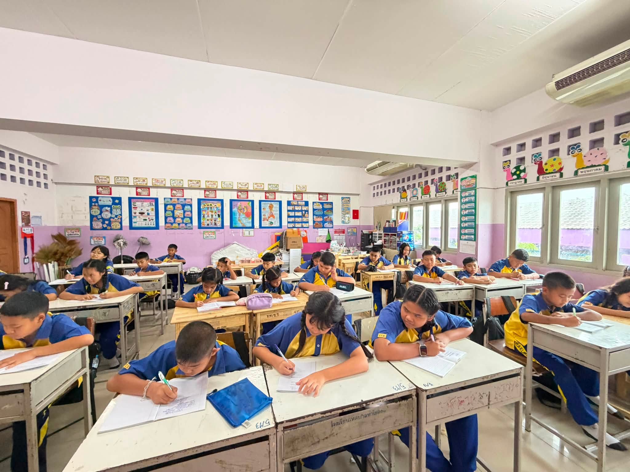 ศีลธรรมเด็กและทักษะชีวิตโรงเรียน: เมื่อชุมชนลงมือสร้างคนรุ่นใหม่