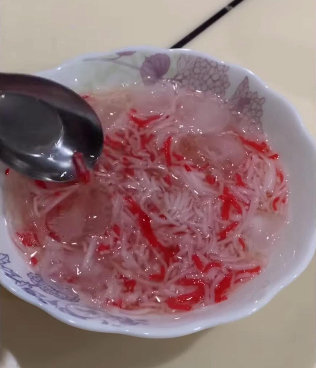 บี้ถ่ายบั๊ก ขนมพื้นบ้านที่ปลุกชีวิตมรดกอาหารถิ่น