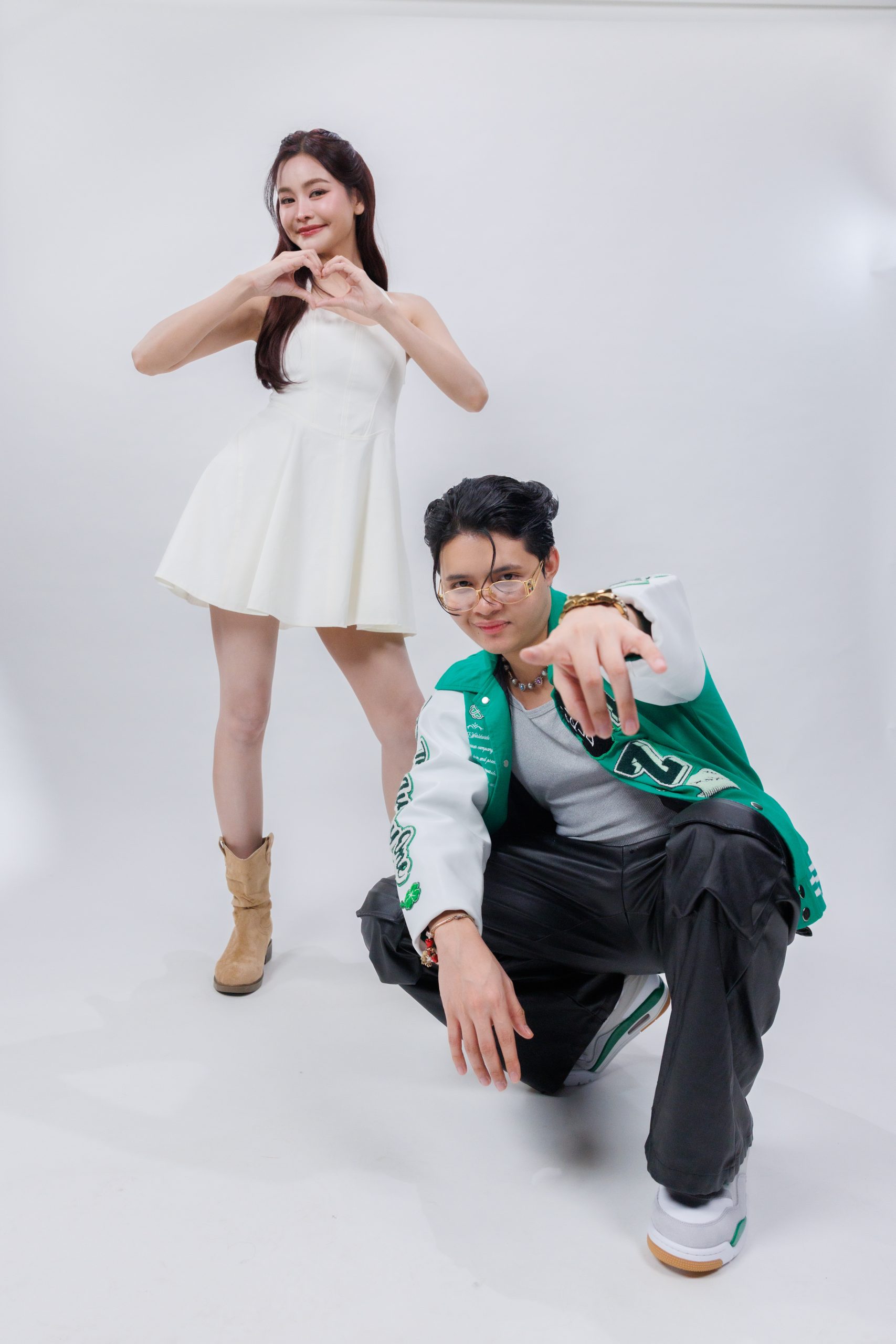 เมื่อนางงามสายบิวตี้จับมือแร็ปเปอร์ สร้าง 7 เวอร์ชั่นให้เพลงเดียวสั่นทั้งวงการ