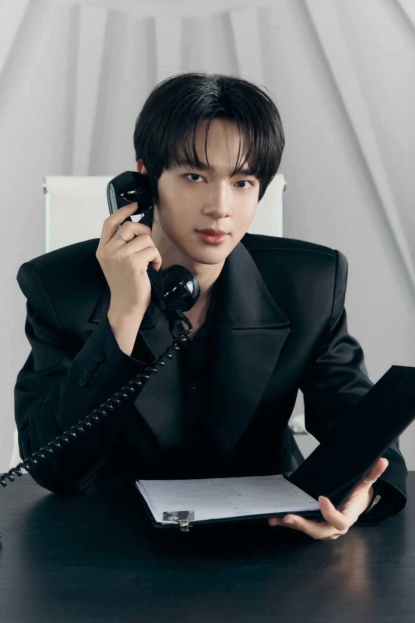 คาตา (KATA) ซิงเกิลใหม่ที่ผลักนุนิว ชวรินทร์สู่พื้นที่เปราะบาง