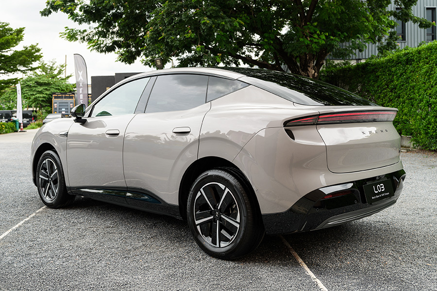 Xpeng L03 AI SUV Coupe ชน Tesla Model Y และ BYD Atto 3