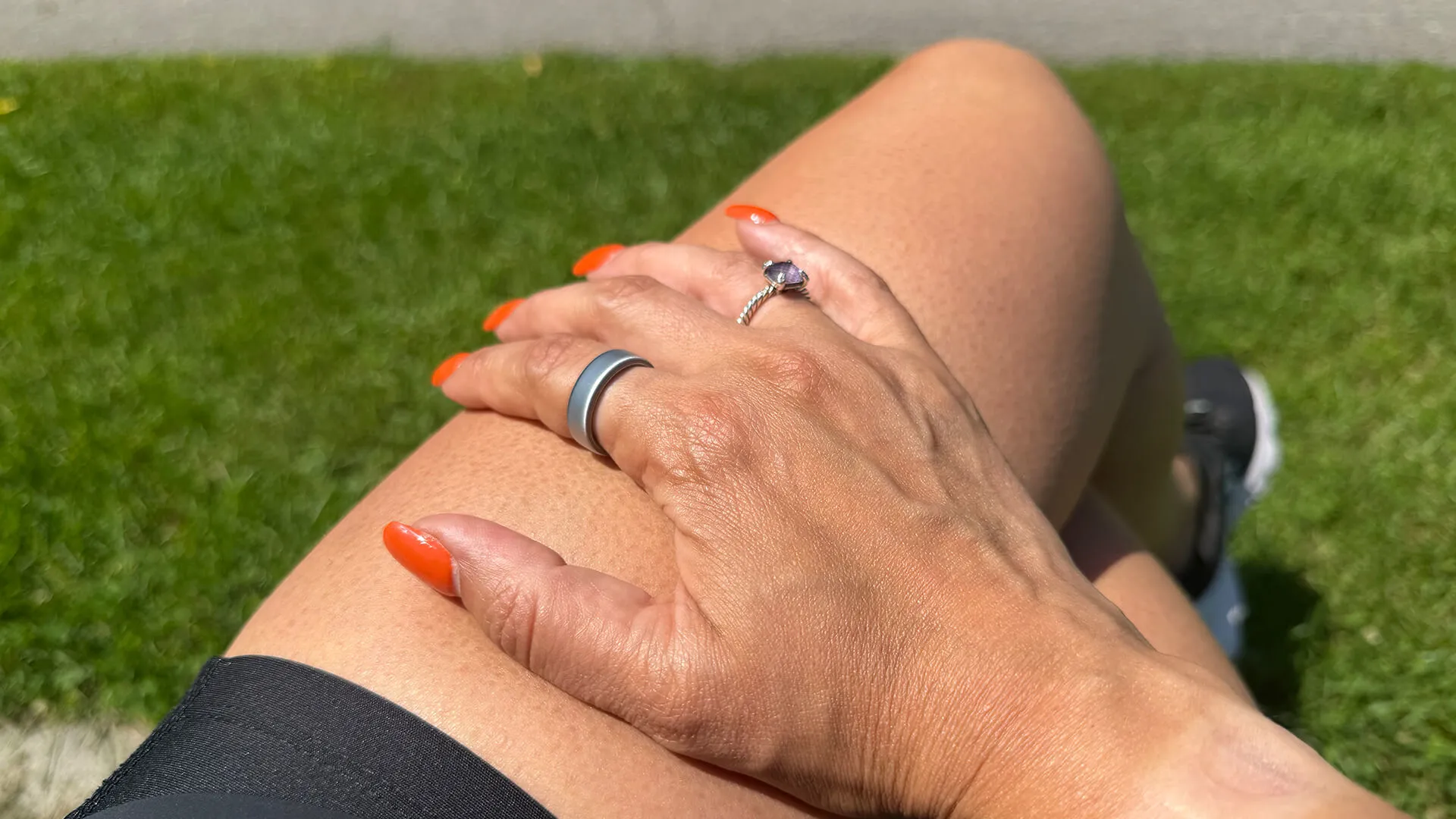 Oura Ring 5 vs Ultrahuman Ring Pro วงแหวนอัจฉริยะเปรียบเทียบเพื่อคนรักสุขภาพ