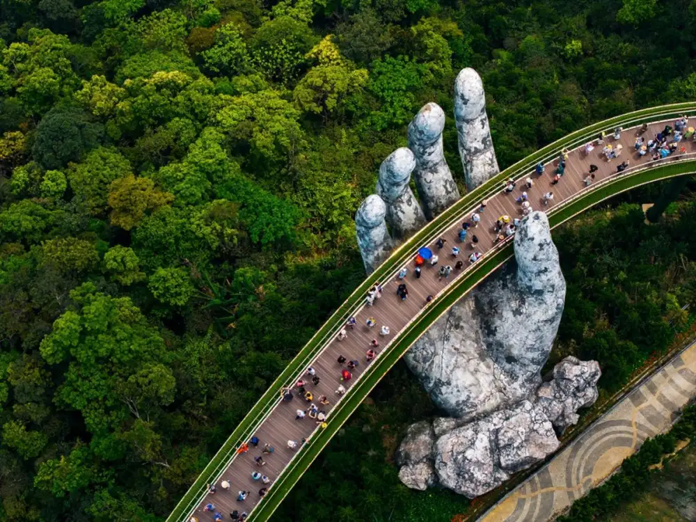 Work From Anywhere ดันเทรนด์ Bleisure และการพักยาวข้ามเมือง