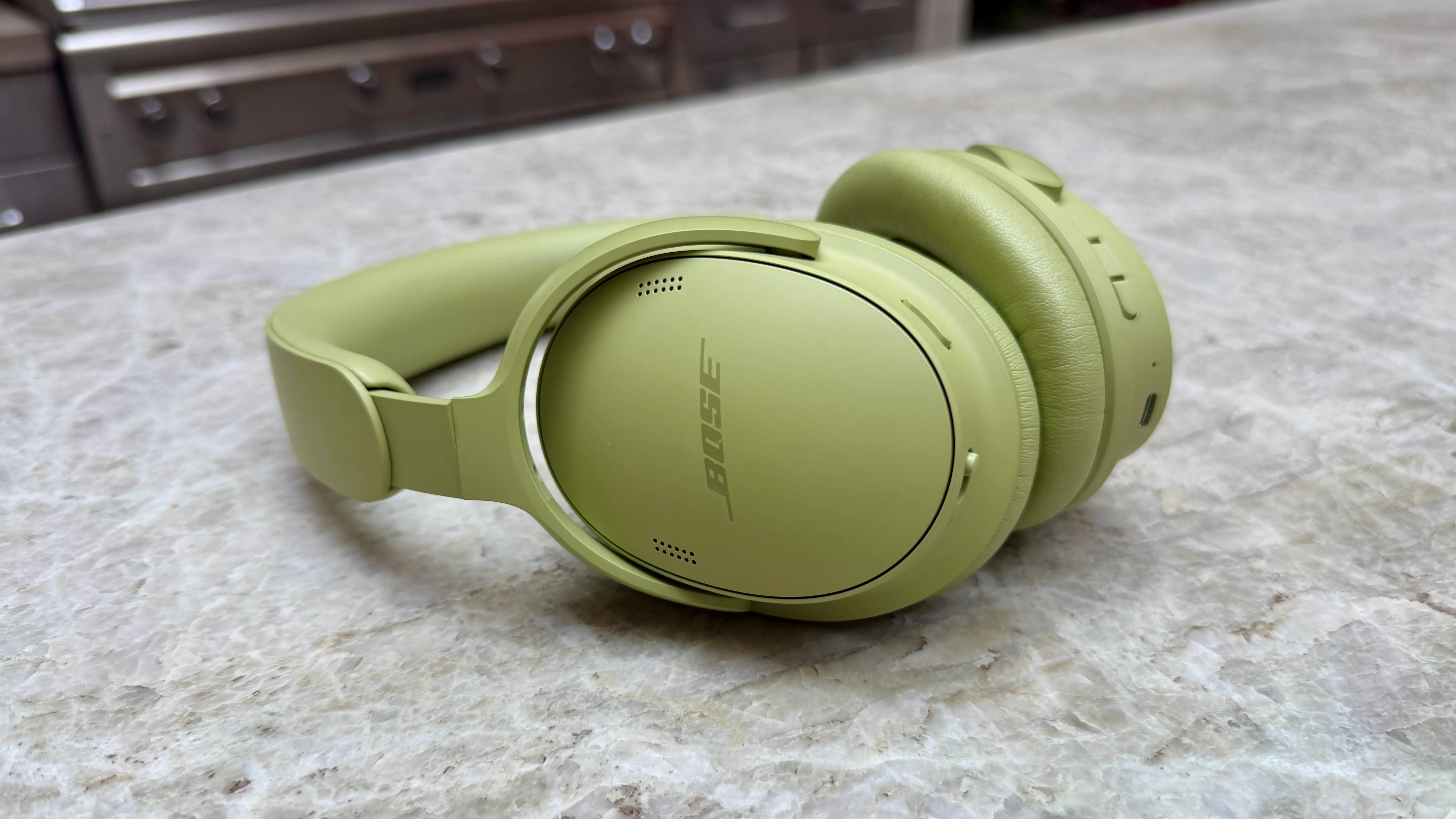 รีวิว Bose QuietComfort Headphones 2nd Gen คู่ใจสายเดินทางที่เน้นตัดเสียงรบกวน