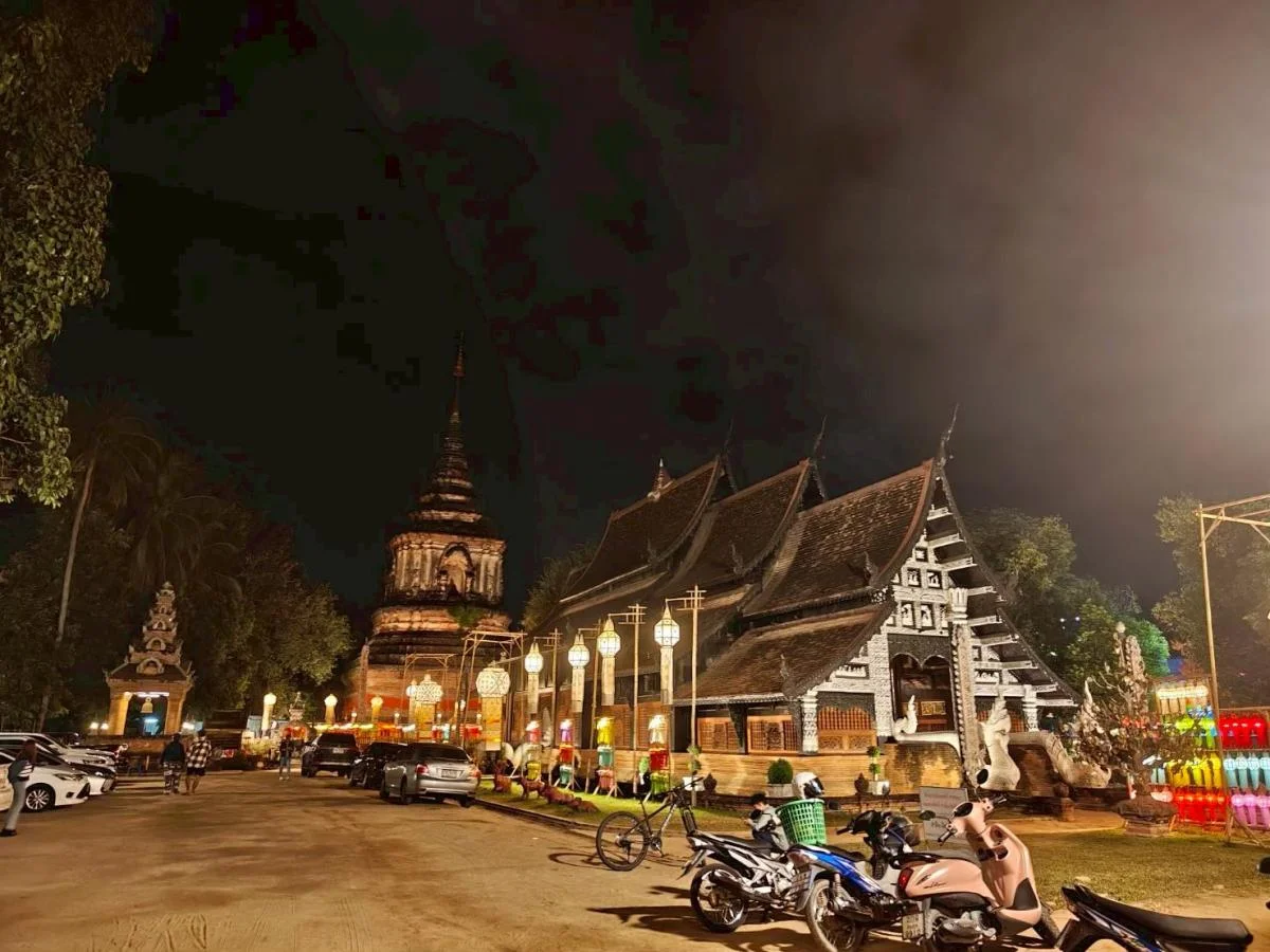เที่ยววัดและเดินป่าแบบประหยัด: 5 จุดหมายธรรมชาติสายบุญงบน้อย