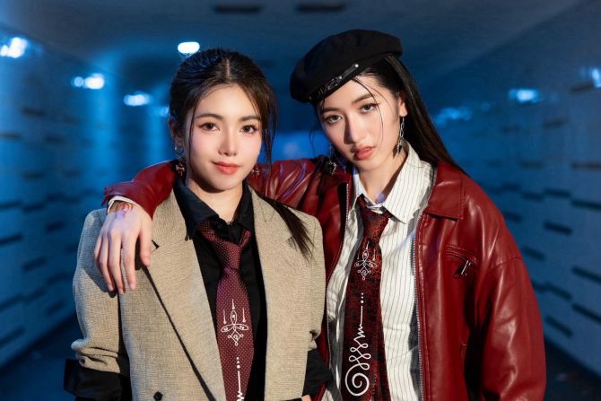 นุ่น-แพรวา ปลดล็อกซิงเกิลดูโอ T-POP พลังสายมู “มานี่มา”