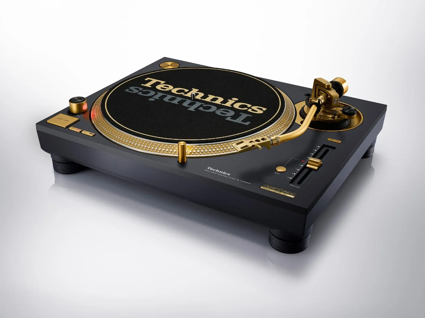 ตำนานเทิร์นเทเบิล Technics SL-1200 ครบ 55 ปีในยุคสตรีมมิง