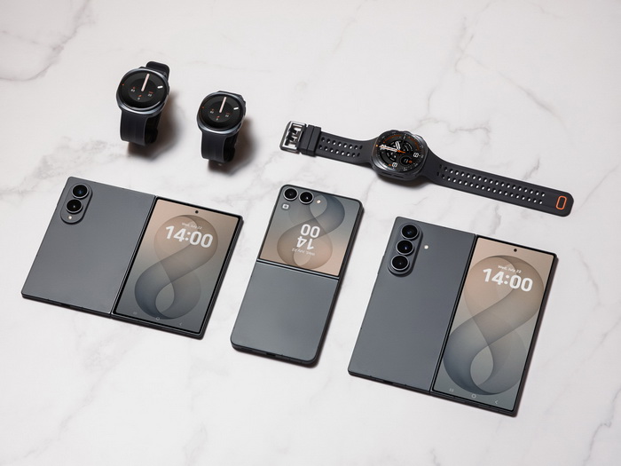 Samsung ดันมือถือจอพับ 5 รุ่น เกมรุกใหม่ของ Galaxy Z Fold 9 และ Galaxy Z TriFold
